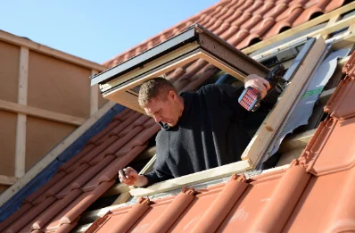 Pose de fenêtres de toit Velux au Parc